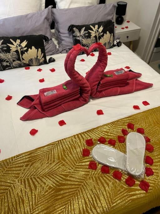 Expérience Unique - Love Room à Cannes - Appartement avec un jacuzzi Privé Exterior foto